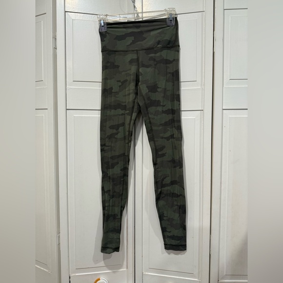 lululemon athletica Pants - Lululemon leggings GUC size small